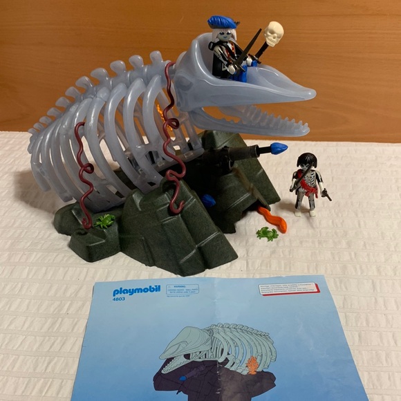 Ghost Whale Pirate’s Skeleton - Glow-In-the-Dark - 4803 by Playmobil - Picture 15 of 15